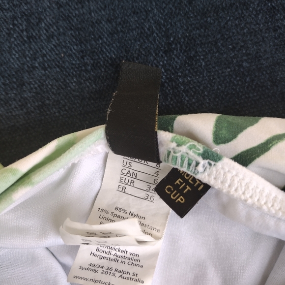 Nip Tuck Oasis Green Joanne Twist Front Women Green Leaf One Pc Swimsuit Sz 4 - Picture 6 of 7